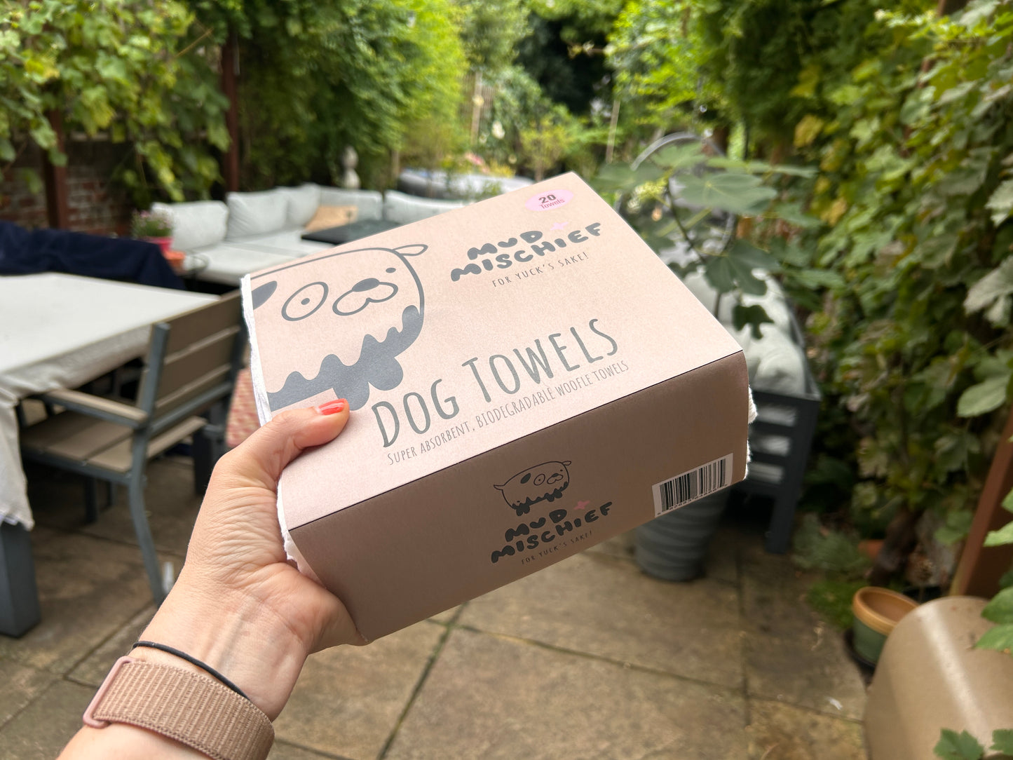 20 x Mud and Mischief Woofle Towels Medium