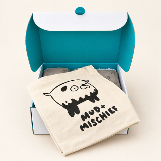 Adventure Box – 15 Compostable XL Dog Towels & Tote Bag